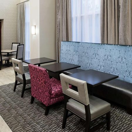 Hampton Inn & Suites Westford-Chelmsford Экстерьер фото