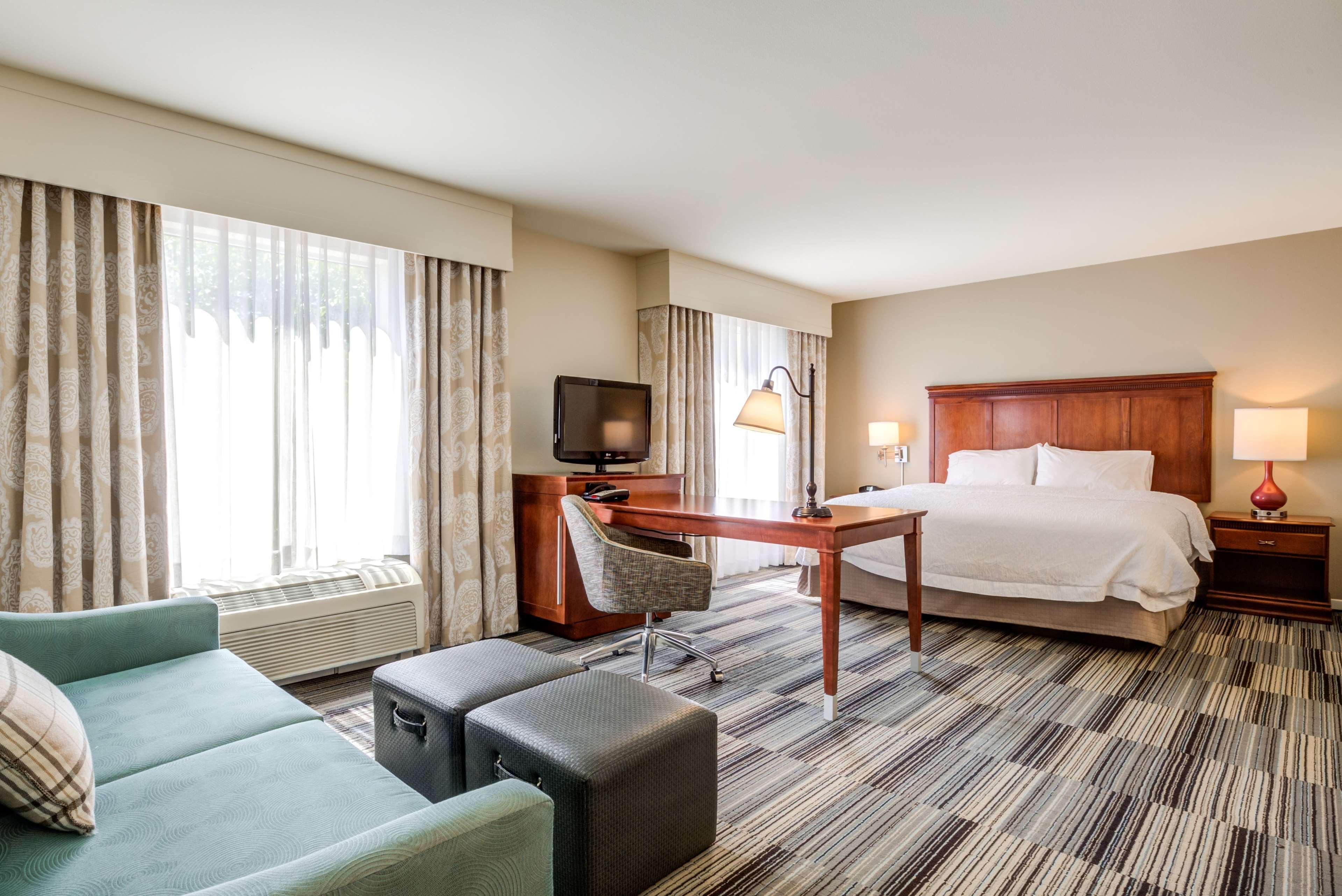 Hampton Inn & Suites Westford-Chelmsford Экстерьер фото