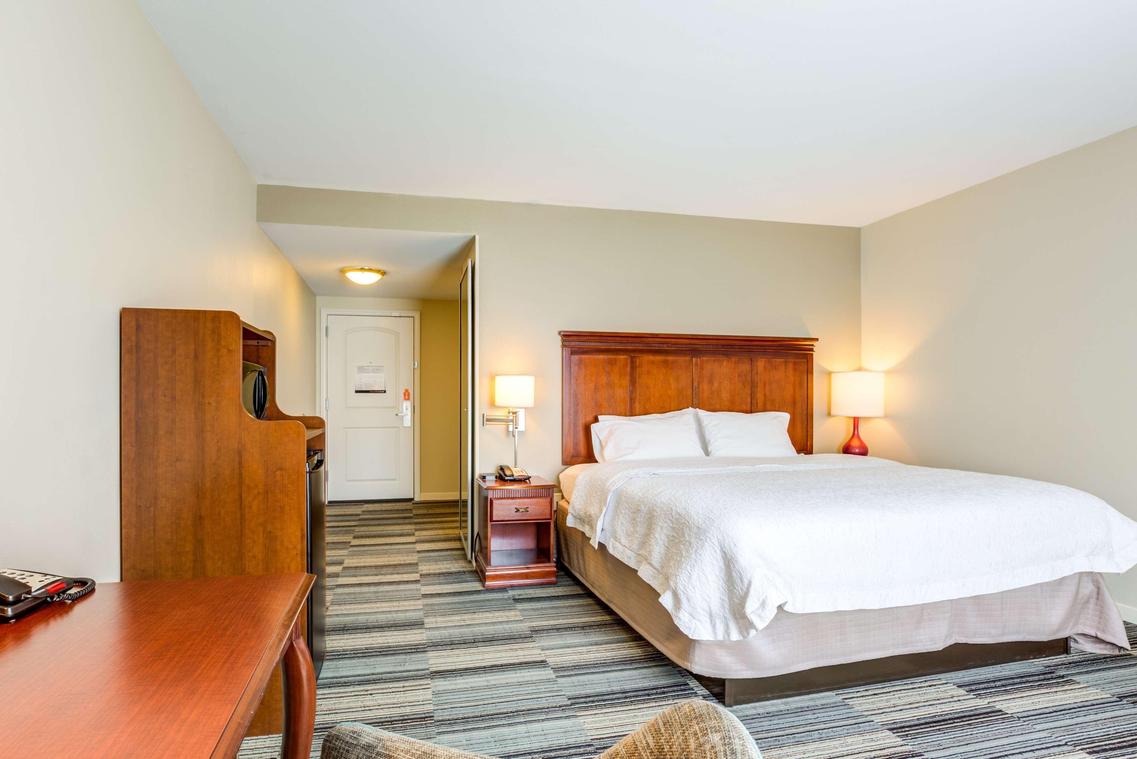 Hampton Inn & Suites Westford-Chelmsford Экстерьер фото