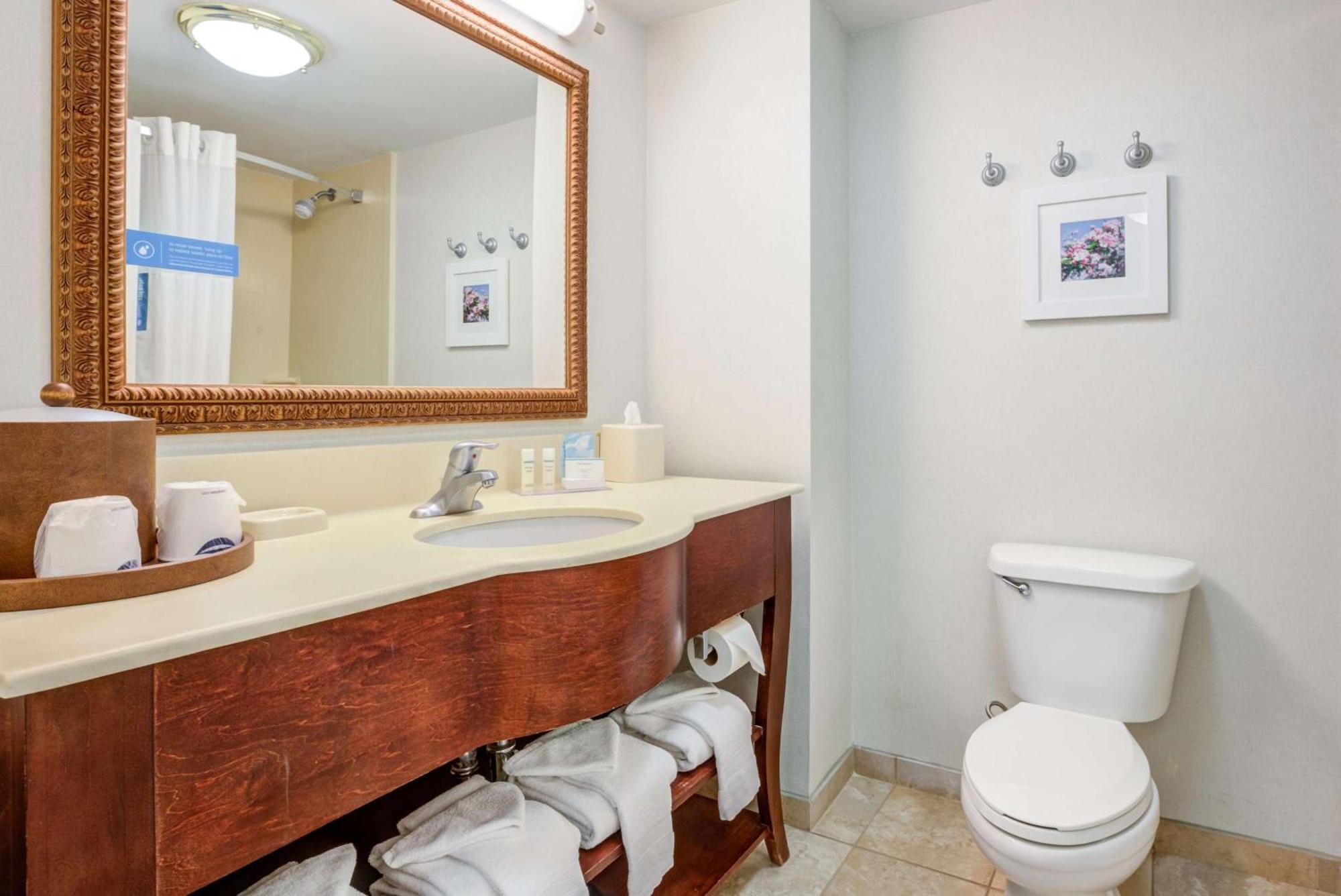 Hampton Inn & Suites Westford-Chelmsford Экстерьер фото