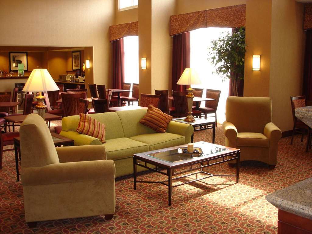Hampton Inn & Suites Westford-Chelmsford Интерьер фото